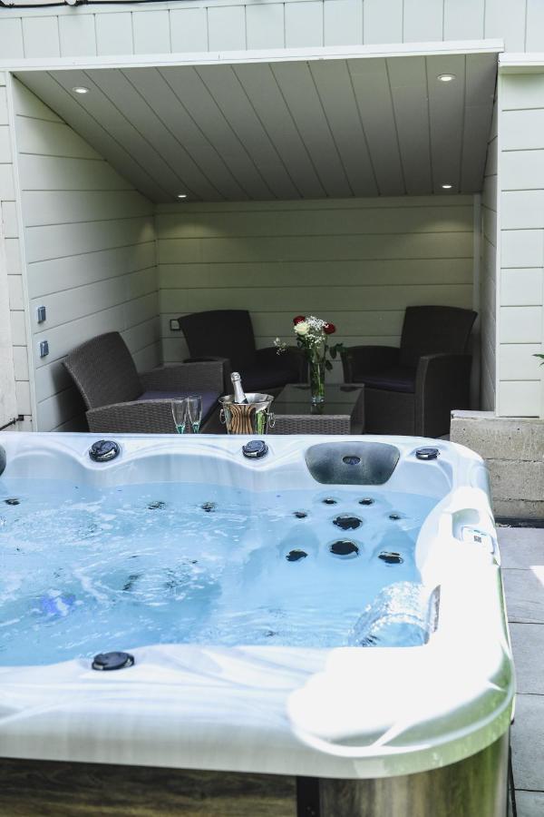 O Rethel Jacuzzi, Gite Ardennes Εξωτερικό φωτογραφία